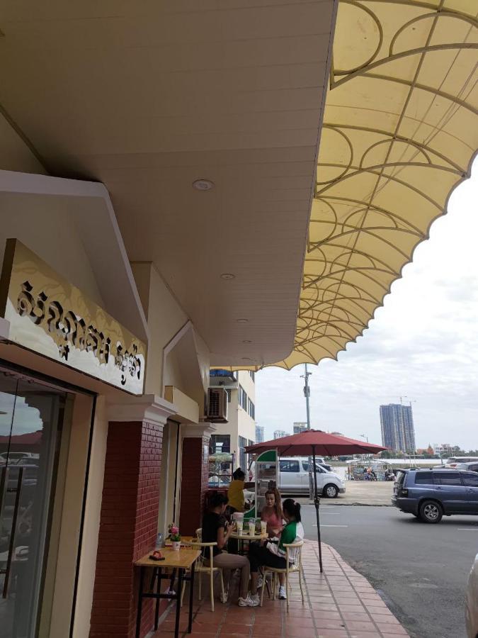 Soma Hotel Phnom Penh Ngoại thất bức ảnh