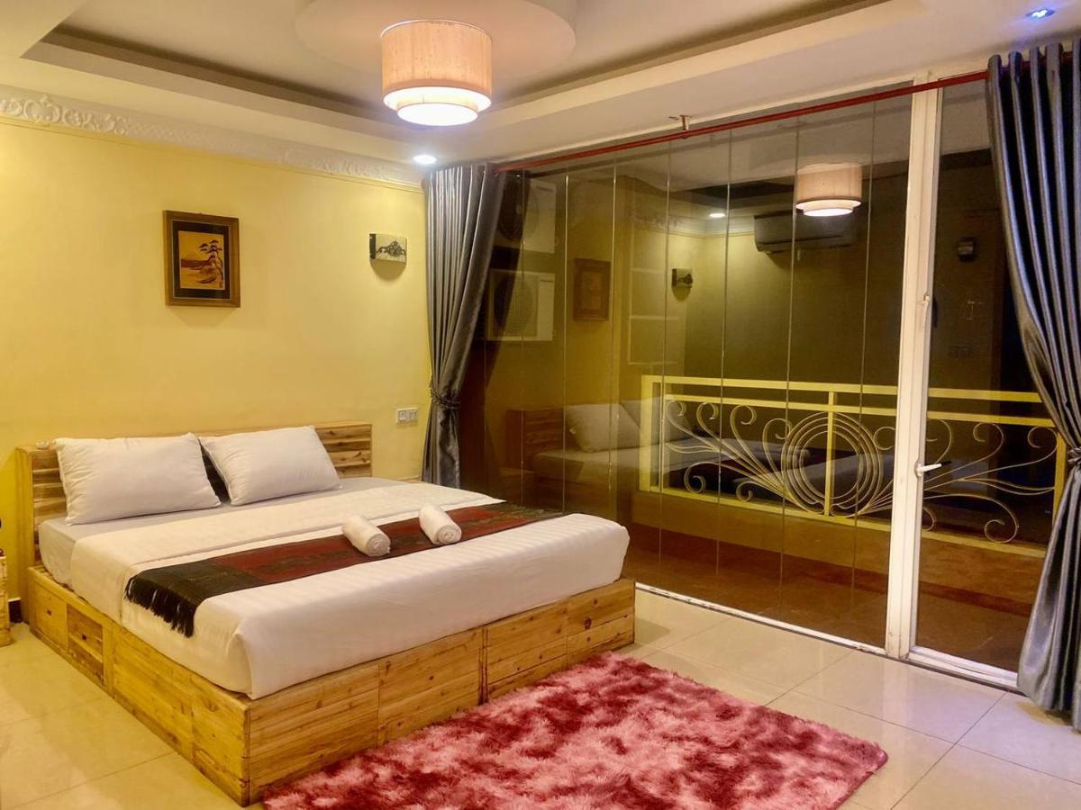 Soma Hotel Phnom Penh Ngoại thất bức ảnh