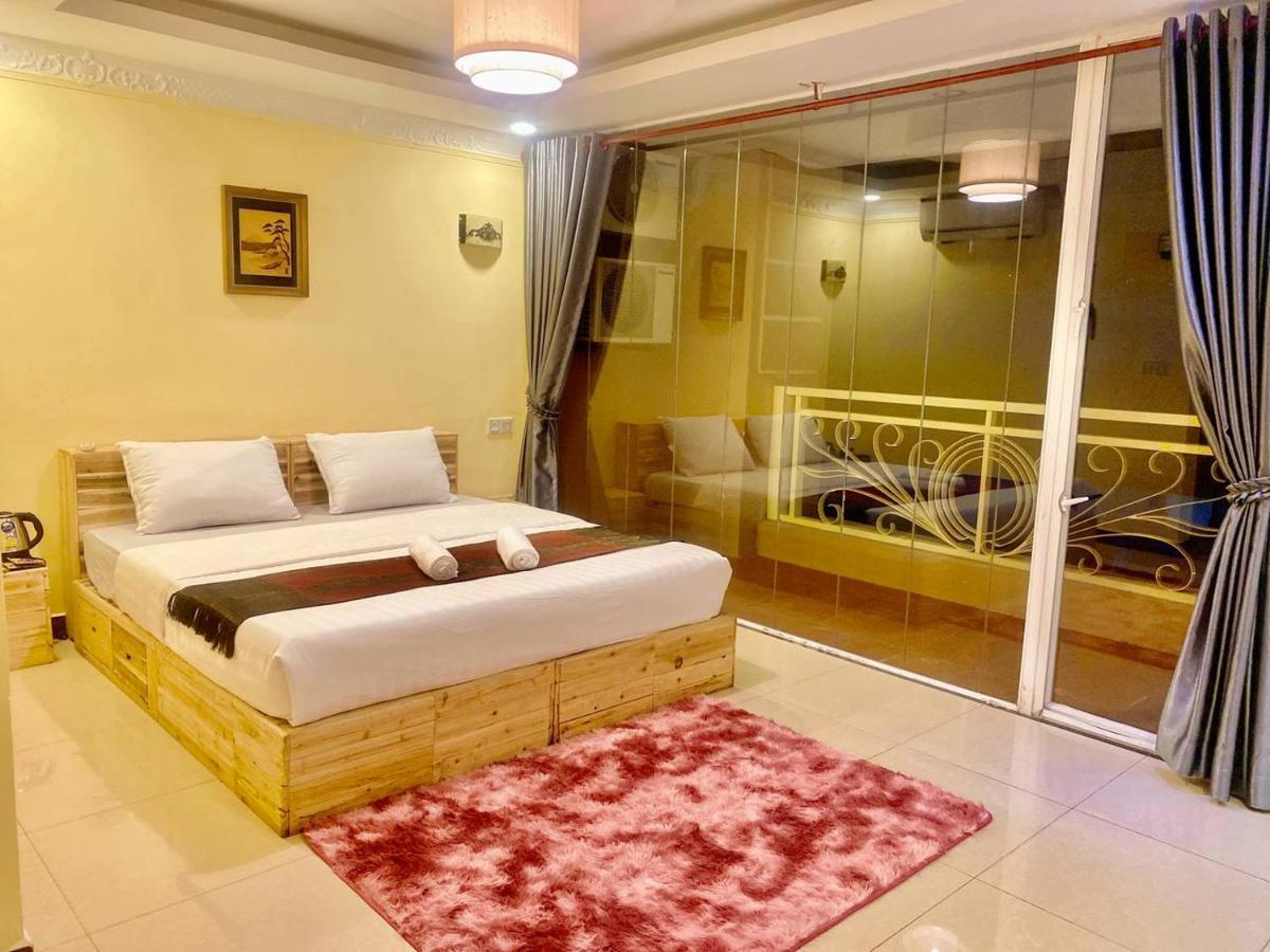 Soma Hotel Phnom Penh Ngoại thất bức ảnh