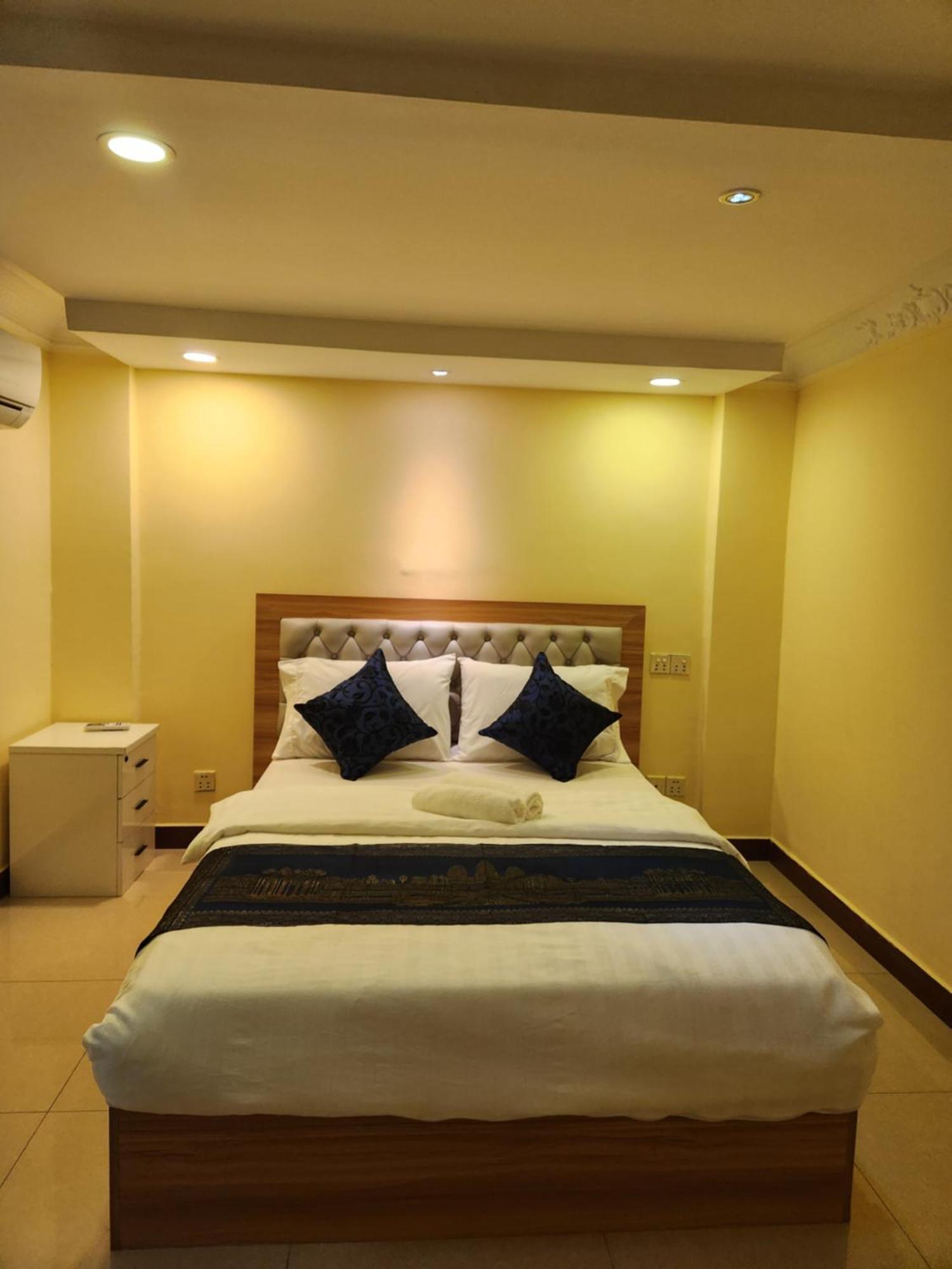Soma Hotel Phnom Penh Ngoại thất bức ảnh